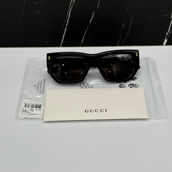 NEW GG1520S 001 GUCCI BLACK GREY GEOMETRIC WOMEN GUCCI SUNGLASSES - Picture 12 of 13